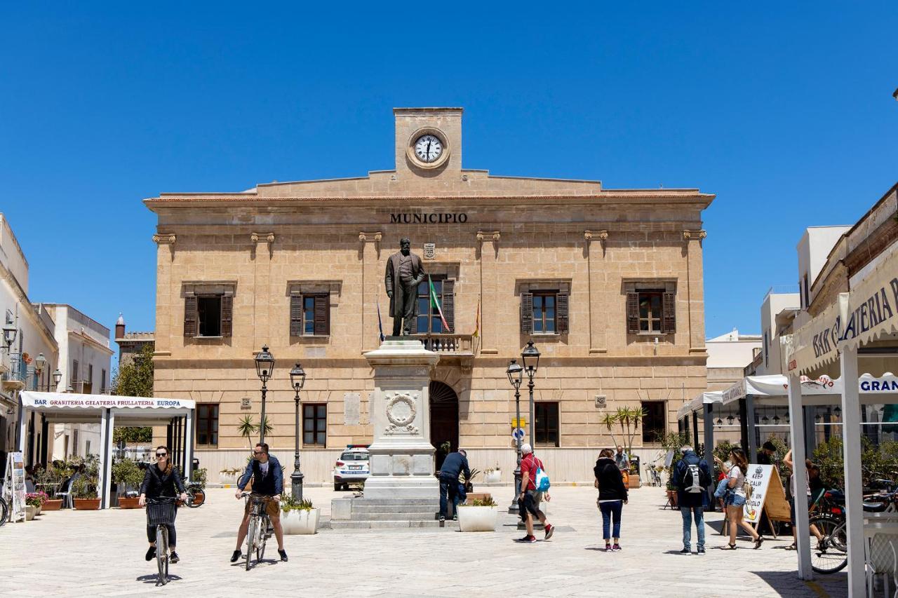 Dimora La Torre Room Favignana Exterior photo